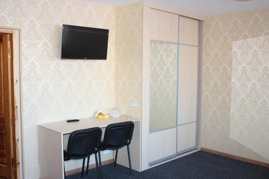 Balvi Hotel Buitenkant foto